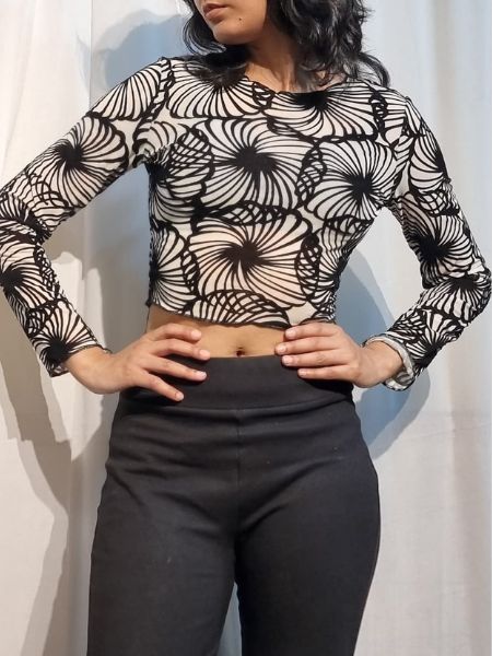 Abstract Swirl Print Full Sleeve Crop Top