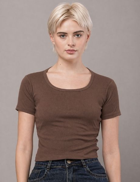 Ribbed Scoop Crop Top